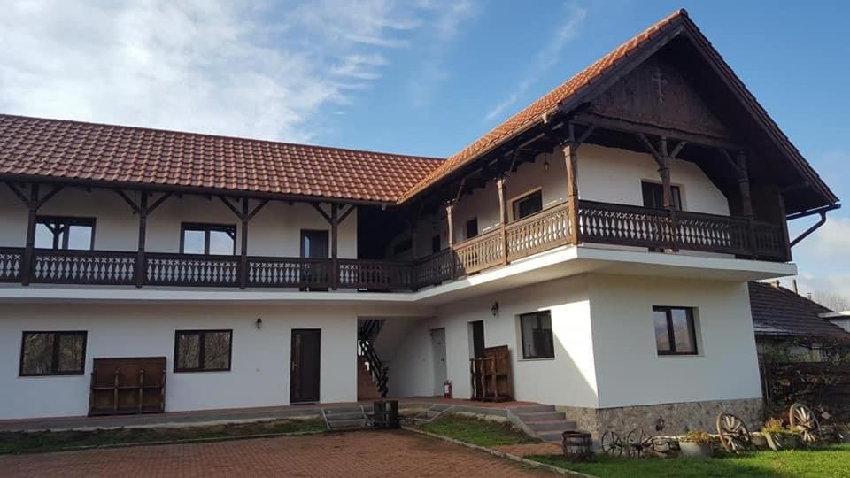 Pensiunea Alex Marga Exterior foto